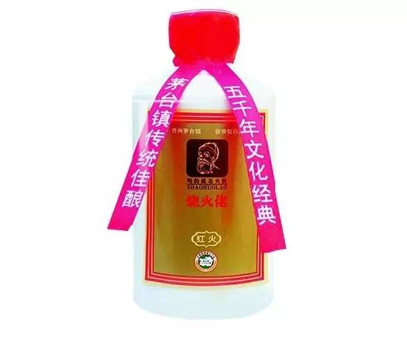 匠心釀造，品質(zhì)傳承——走進(jìn)燒火佬酒業(yè)直營(yíng)店，品味地道酒香與放心食品