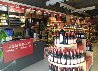 白酒加盟如何選擇品牌？找準(zhǔn)方向，開(kāi)啟食品銷售新篇章